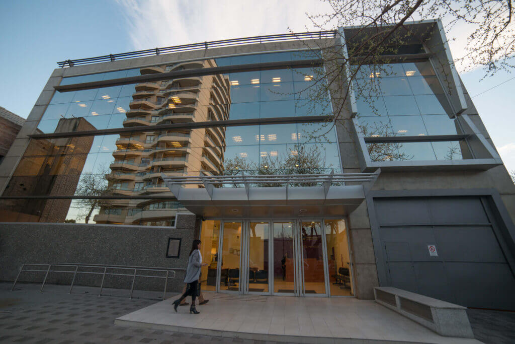 Edificio del Instituto de Juegos y Casinos de la provincia de Mendoza